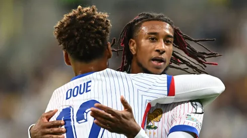 Real Madrid sai atrás do Liverpool na disputa pelo francês Michael Olise, do Bayern de Munique. (Photo by Mateusz Slodkowski/Getty Images)