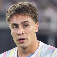 Kenan Yildiz marca golaço em jogo da Juventus em meio aos rumores sobre o Barcelona