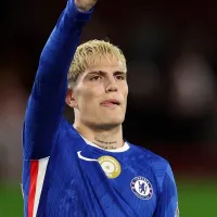 Torcida do Chelsea elogia estreia de Alejandro Garnacho, apesar do empate com o Brentford