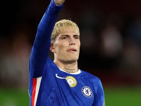 Alejandro Garnacho impressiona torcida do Chelsea em sua estreia