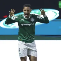 Torcida do River Plate se desespera com hat-trick de Vitor Roque pelo Palmeiras antes de confronto pela Libertadores