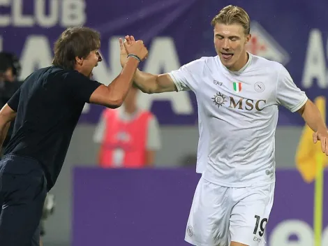 Højlund: torcida do United comenta estreia com gol pelo Napoli