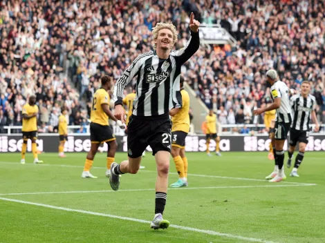 Ingleses provocam Isak após estreia de Nick Woltemade pelo Newcastle