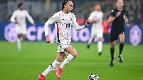 Ethan Mbappé, do Lille, em ação durante a partida de ida das oitavas de final da Liga dos Campeões da UEFA 2024/25 entre Borussia Dortmund e LOSC Lille, em 4 de março de 2025, em Dortmund, Alemanha. Foto: Daniel Kopatsch/Getty Images