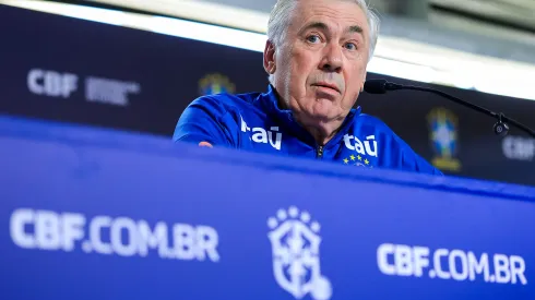 Ancelotti, sob o comando da Seleção Brasileira. (Photo by Buda Mendes/Getty Images)