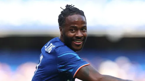 Sterling, do Chelsea, recusou abordagem do Bayern de Munique . (Photo by Eddie Keogh/Getty Images)