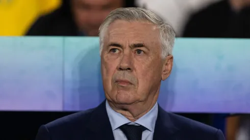 Ancelotti durante jogo da Seleção Brasileira nas Eliminatórias (Foto: Ruano Carneiro/Getty Images)