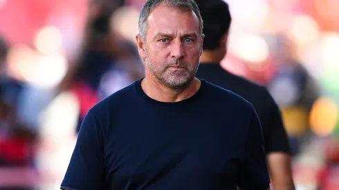 Hansi Flick, técnico do Barcelona. (Photo by David Ramos/Getty Images)