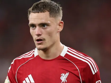 Arne Slot defende Florian Wirtz após jogador sofrer críticas