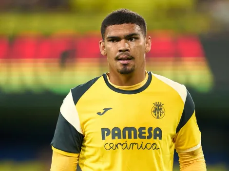 Brasileiro Luiz Júnior falha feio em gol do Tottenham; assista