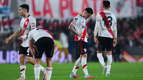 Jogadores do River Plate após derrota de 2 a 1 para o Palmeiras (Foto: Marcelo Endelli/Getty Images)