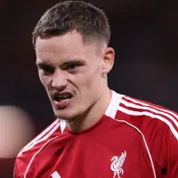 Arne Slot fala sobre adaptação de Florian Wirtz e torcida reage: “Tem que fazer algo, independentemente”