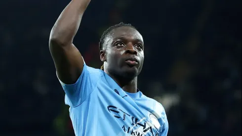 Gol de Jeremy Doku em Manchester City 2 X 0 Napoli rende comparações com Lionel Messi. (Photo by Dan Istitene/Getty Images)
