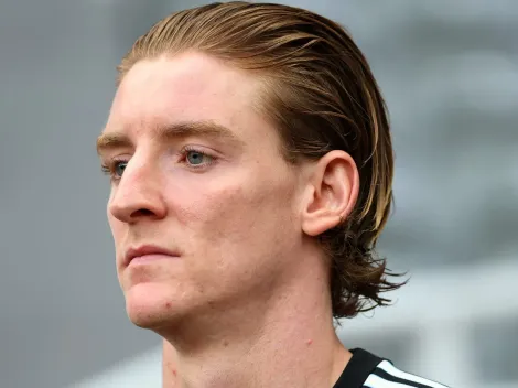 Barcelona é elogiado por Anthony Gordon, do Newcastle