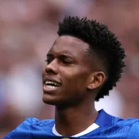 Estêvão é substituído com apenas 5 minutos de jogo em Manchester United e Chelsea