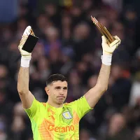 Dibu Martínez é o favorito a levar Troféu Yashin 2025, prêmio de Melhor Goleiro do Mundo