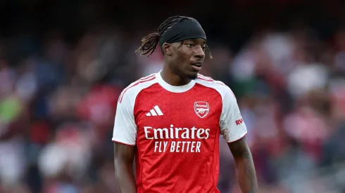 Madueke jogando pelo Arsenal. Foto: Eddie Keogh/Getty Images