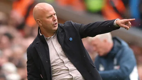 Slot faz de Julián Álvarez prioridade para 2026. Foto: Carl Recine/Getty Images