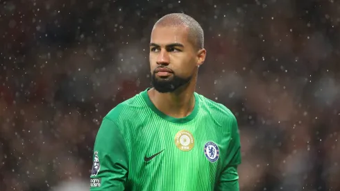 Robert Sánchez em ação pelo Chelsea. (Photo by Jan Kruger/Getty Images)