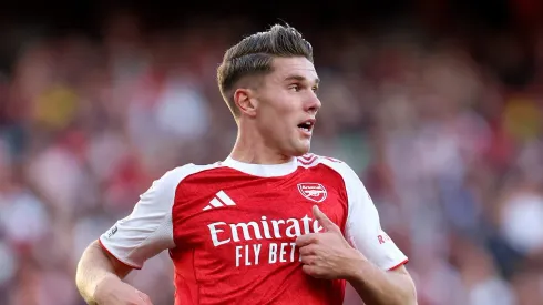 Bola de Ouro 2025: Gyökeres vence Prêmio Gerd Müller. (Photo by Alex Pantling/Getty Images)