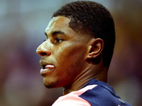 Rashford se atrasa e se junta a Koundé; Pedri relembra consequências