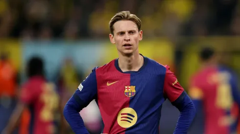 De Jong jogando pelo Barcelona. Foto: Dean Mouhtaropoulos/Getty Images