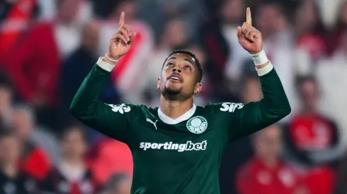 Vitor Roque, atacante do Palmeiras. (Foto: Marcelo Endelli/Getty Images)