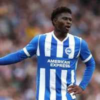 Manchester United sonda três meias e deve reforçar setor na próxima janela do mercado