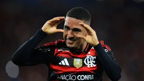 Samuel Lino está na semfinal da Libertadores 2025 com o Flamengo
