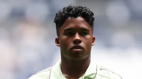 Endrick refaz os planos. Foto: Florencia Tan Jun/Getty Images