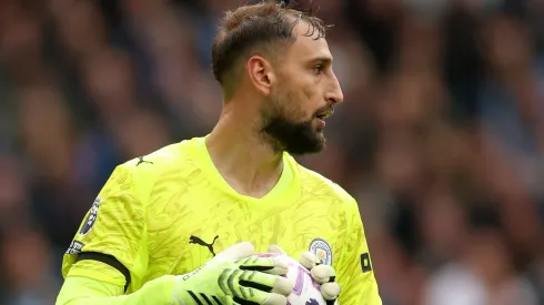 Chelsea 'deixou' Donnarumma assinar com o Manchester City para focar em Maignan para 2026 (Photo by Carl Recine/Getty Images)