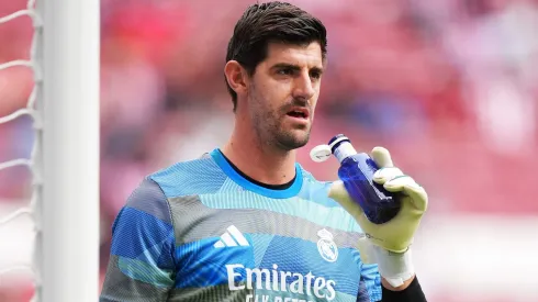 Courtois, do Real Madrid, é alvo de críticas após derrota para Atlético. (Photo by Angel Martinez/Getty Images)