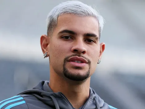 Bruno Guimarães: Newcastle negocia novo contrato após investida do City