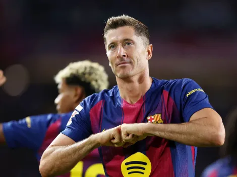 Lewandowski iguala Neymar e entra no top-20 dos artilheiros no Barcelona