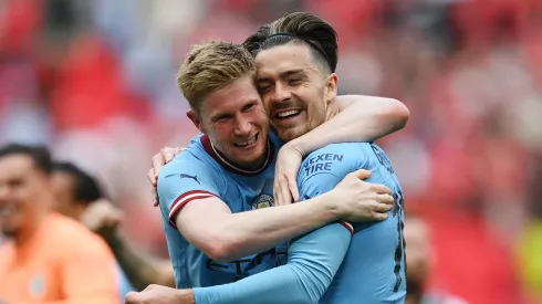Jack Grealish e Kevin De Bruyne, pelo Manchester City (Foto: Shaun Botterill/Getty Images)