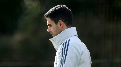 Mikel Arteta, técnico do Arsenal. (Photo by Alex Pantling/Getty Images)