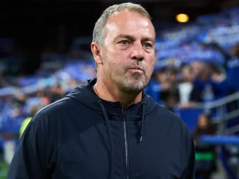 Hansi Flick admite que o PSG está um nível acima do Barcelona