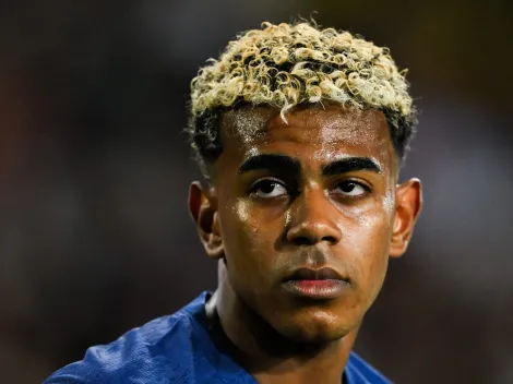 Lamine Yamal recebe cobrança de Hansi Flick