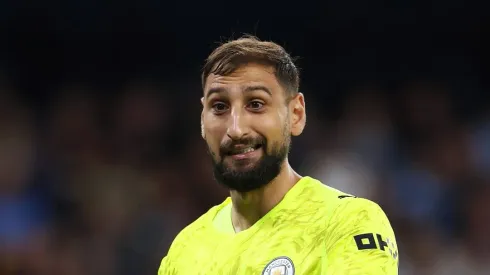 Donnarumma em ação pelo Manchester City. Foto: Dan Istitene/Getty Images