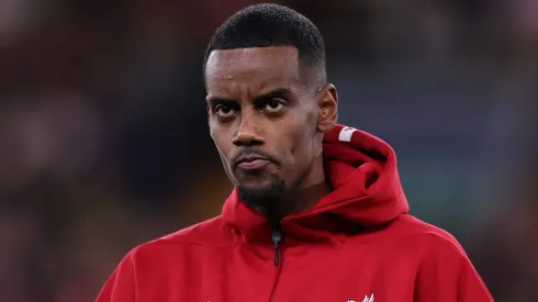 Liverpool não para em Alexander Isak e pode tirar o zagueiro Botman das mãos do Newcastle (Photo by Ryan Pierse/Getty Images)