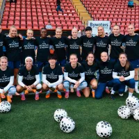 Jogadoras do Tottenham se negam a fazer gesto antirracista: “Isso precisa mudar”