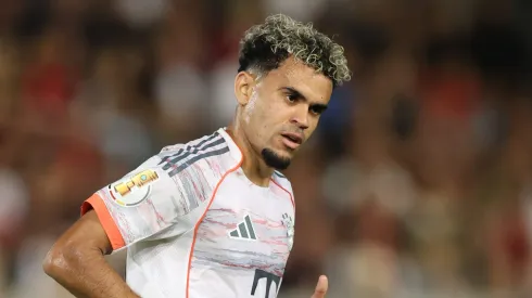 Ex-Liverpool, Sturridge critica venda de Luis Díaz para Bayern de Munique. (Photo by Alex Grimm/Getty Images)