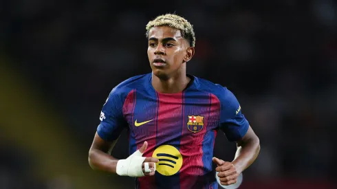 Lamine Yamal em ação pelo Barcelona.