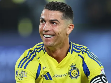 Cristiano Ronaldo se torna primeiro jogador de futebol bilionário