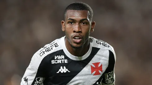 Atacante Rayan, do Vasco. (Foto: Thiago Ribeiro/AGIF)