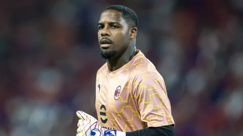 Chelsea desiste de Maignan e deixa caminho livre para o Bayern substituir Manuel Neuer. (Photo by Yu Chun Christopher Wong/Eurasia Sport Images/Getty Images)