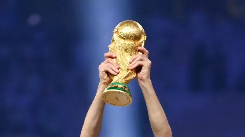 Troféu da Copa do Mundo – Photo by Dan Mullan/Getty Images