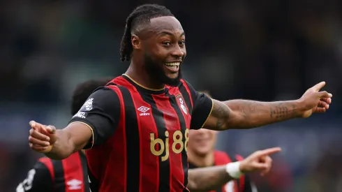 Antoine Semenyo comemorando gol pelo Bournemouth. Foto: Stu Forster/Getty Images