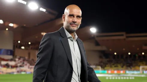 Pep Guardiola, do Manchester City, quer Vincent Kompany como o seu sucessor no clube.(Photo by Alex Pantling/Getty Images)