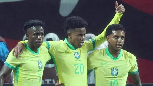 Vini Jr, Estêvão e Rodrygo, jogadores da Seleção Brasileira (Foto: Chung Sung-Jun/Getty Images)